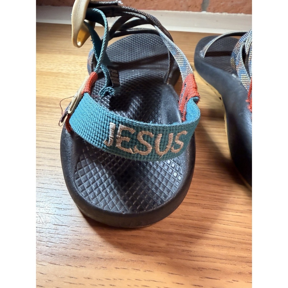 Chaco "Jesus Freak" Z/X2 Classic Sandals Multicolor Women Sz 9 Assembled In USA